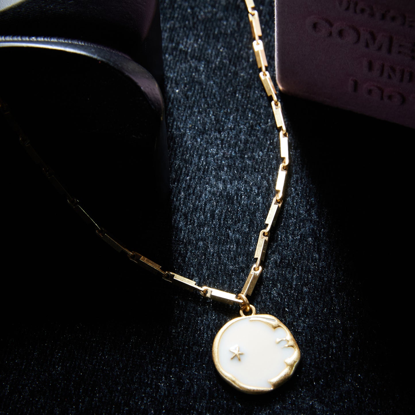 Elegant Copper Alloy Necklace KK-91451