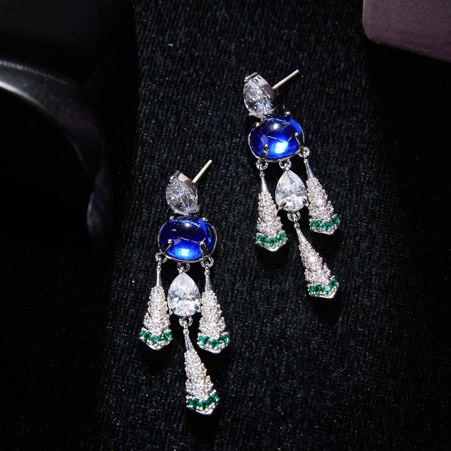 Sparkling Swarovski Crystal Copper Alloy Jewelry Set KK-JB0029