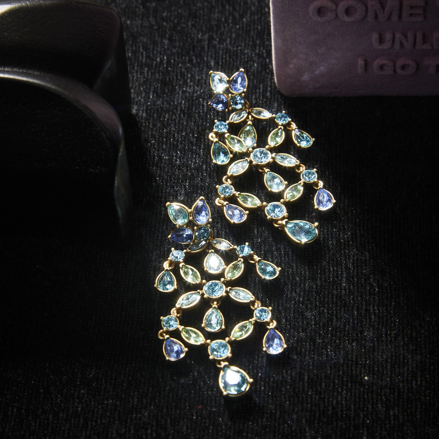 Sparkling Swarovski Crystal Copper Alloy Earrings KK-91376