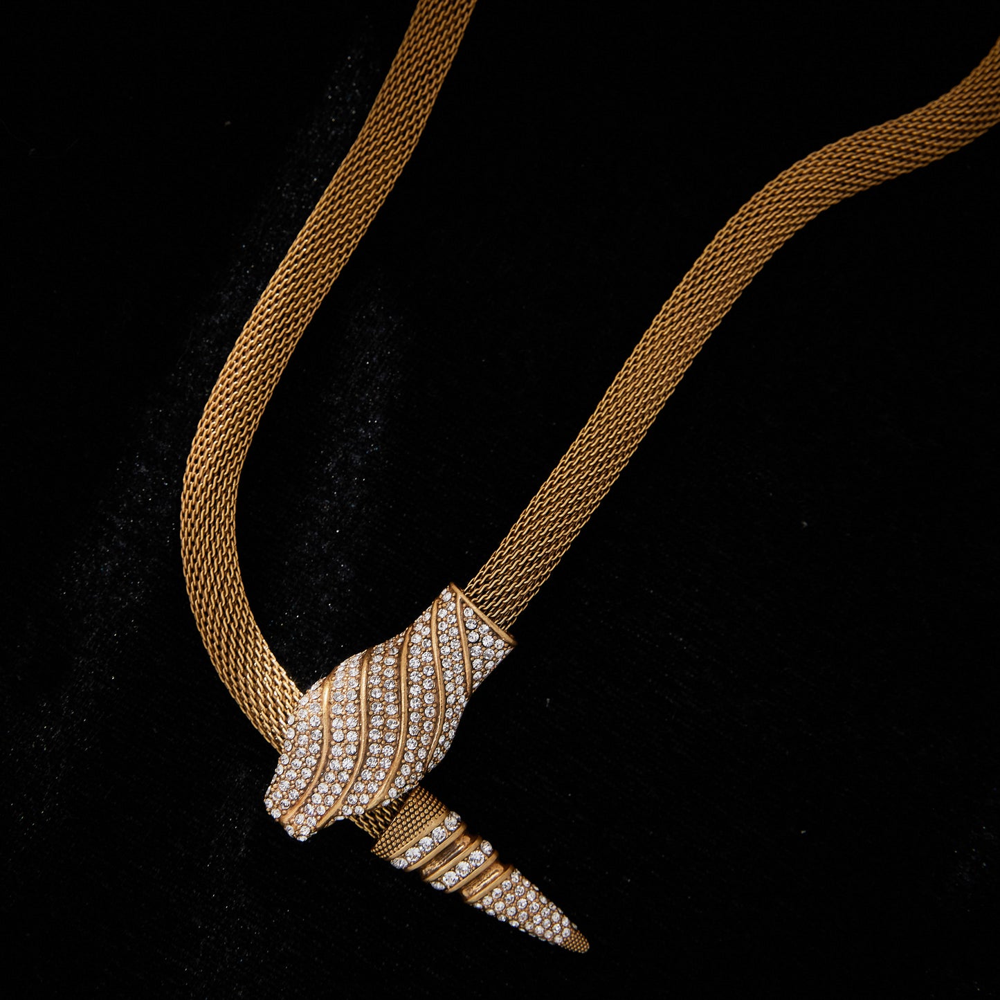 Sleek Swarovski Crystal Copper Alloy Necklace & Earrings KK-92160