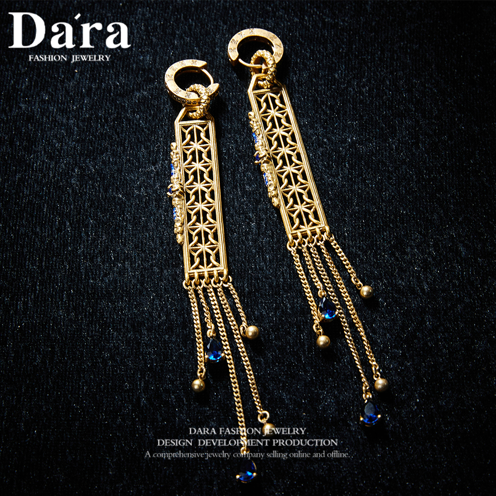 Refined Swarovski Crystal Copper Alloy Earrings  KK-92019