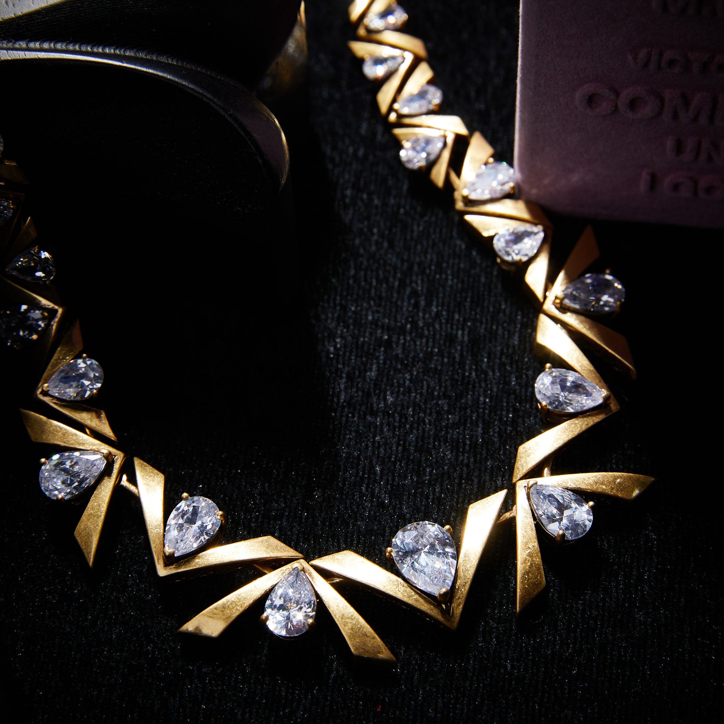 Sparkling Swarovski Crystal Copper Alloy Jewelry Set  KK-91924