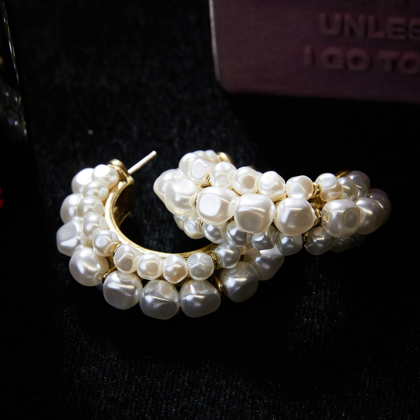 Sparkling Swarovski Crystal Copper Alloy Pearl-Imitation Earrings KK-92057