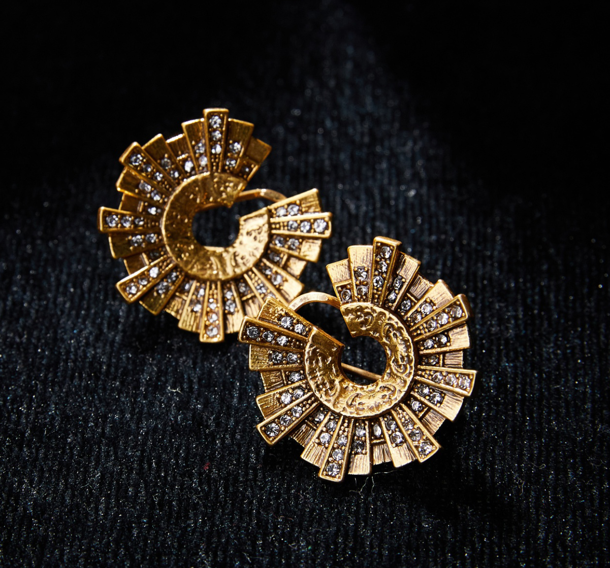 Sparkling Swarovski Crystal Copper Alloy Pearl-Imitation Jewelry Set KK-91956