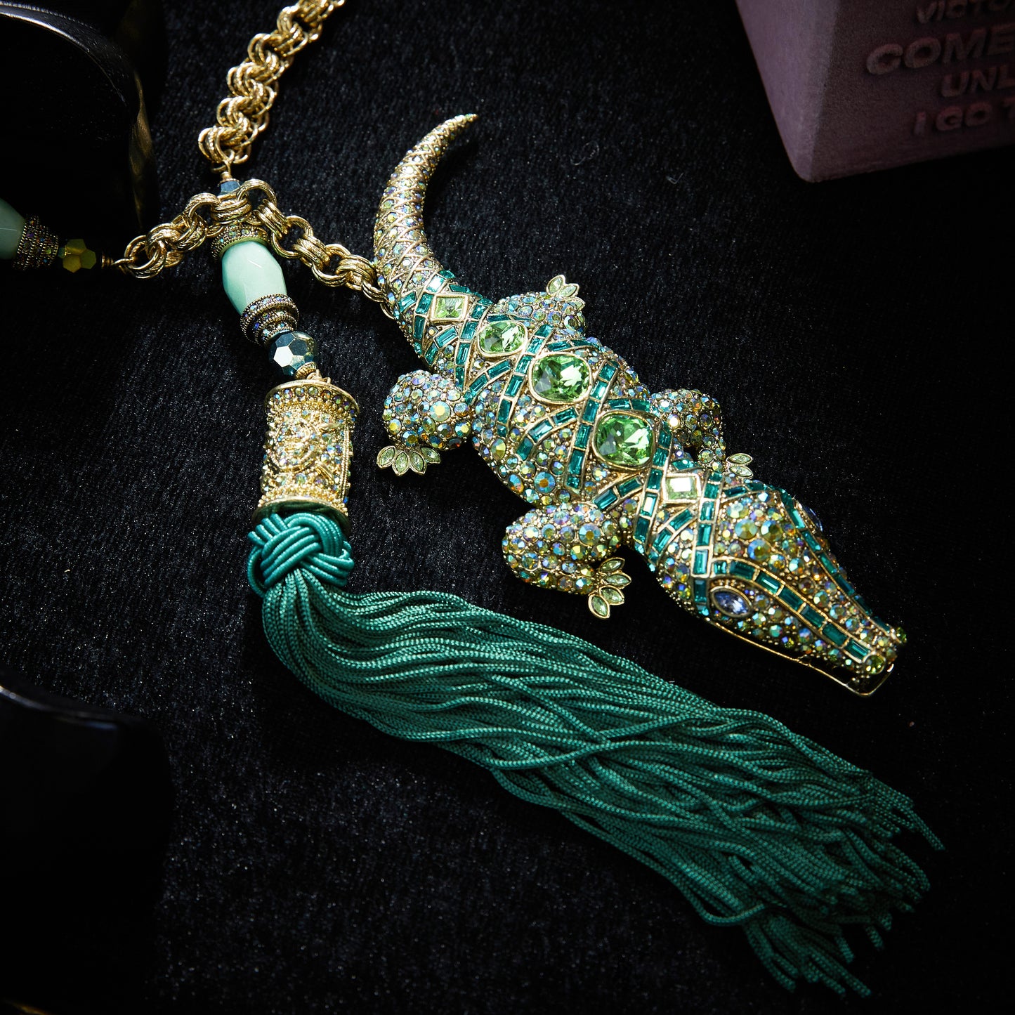 Sparkling Swarovski Crystal Copper Alloy Necklace KK-JB0070