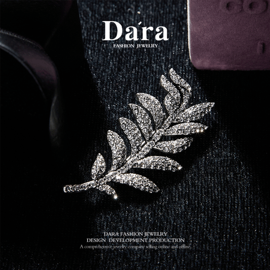 Elegant Copper Alloy Brooch KK-91960