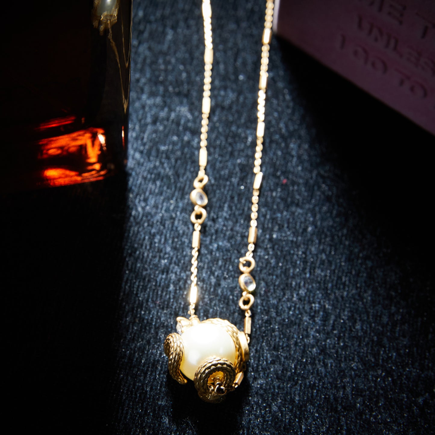 Sparkling Swarovski Crystal Copper Alloy Jewelry Set KK-91914