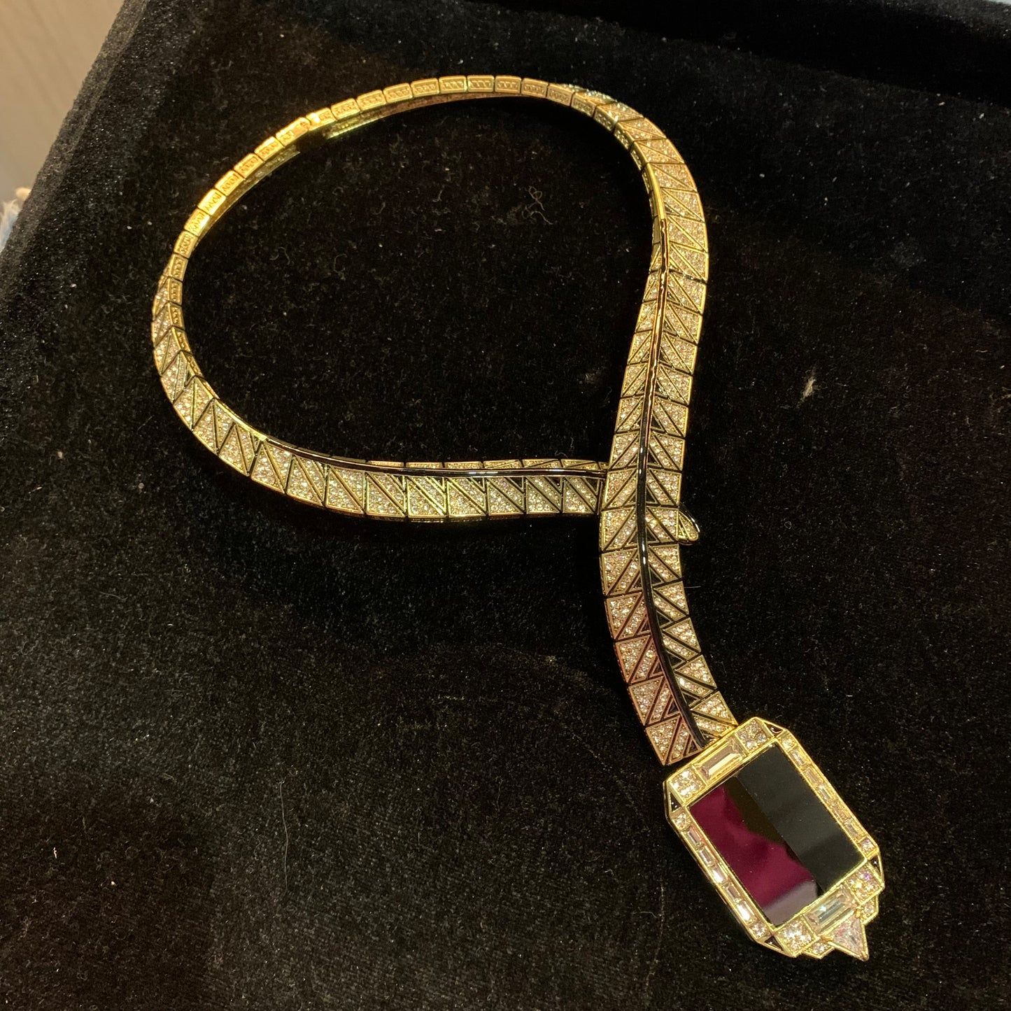 Refined Swarovski Crystal Copper Alloy Necklace KK-JK0035