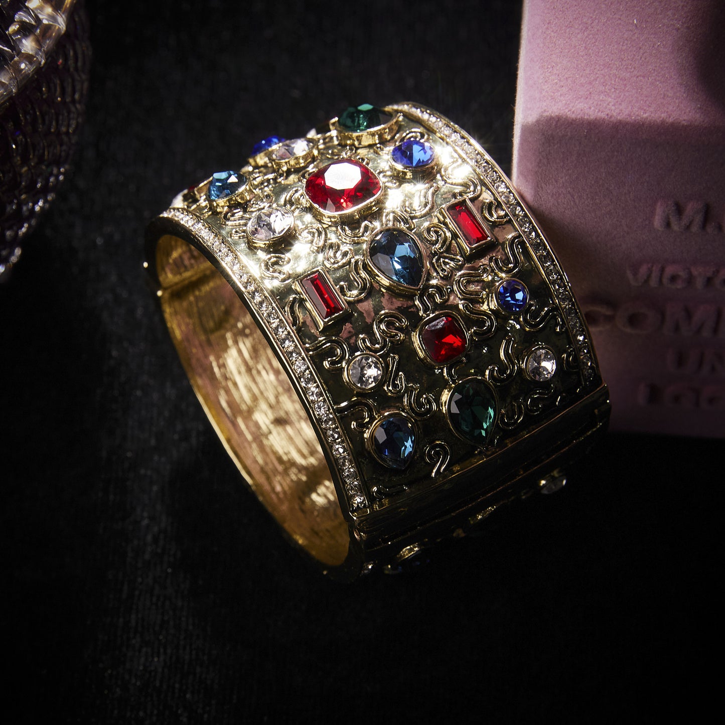 Refined Swarovski Crystal Copper Alloy Bracelet KK-91623