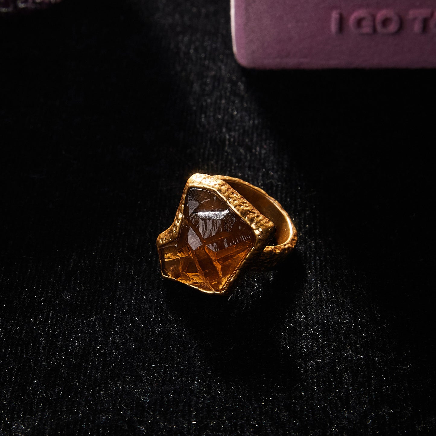 Refined Swarovski Crystal Copper Alloy Ring KK-9380