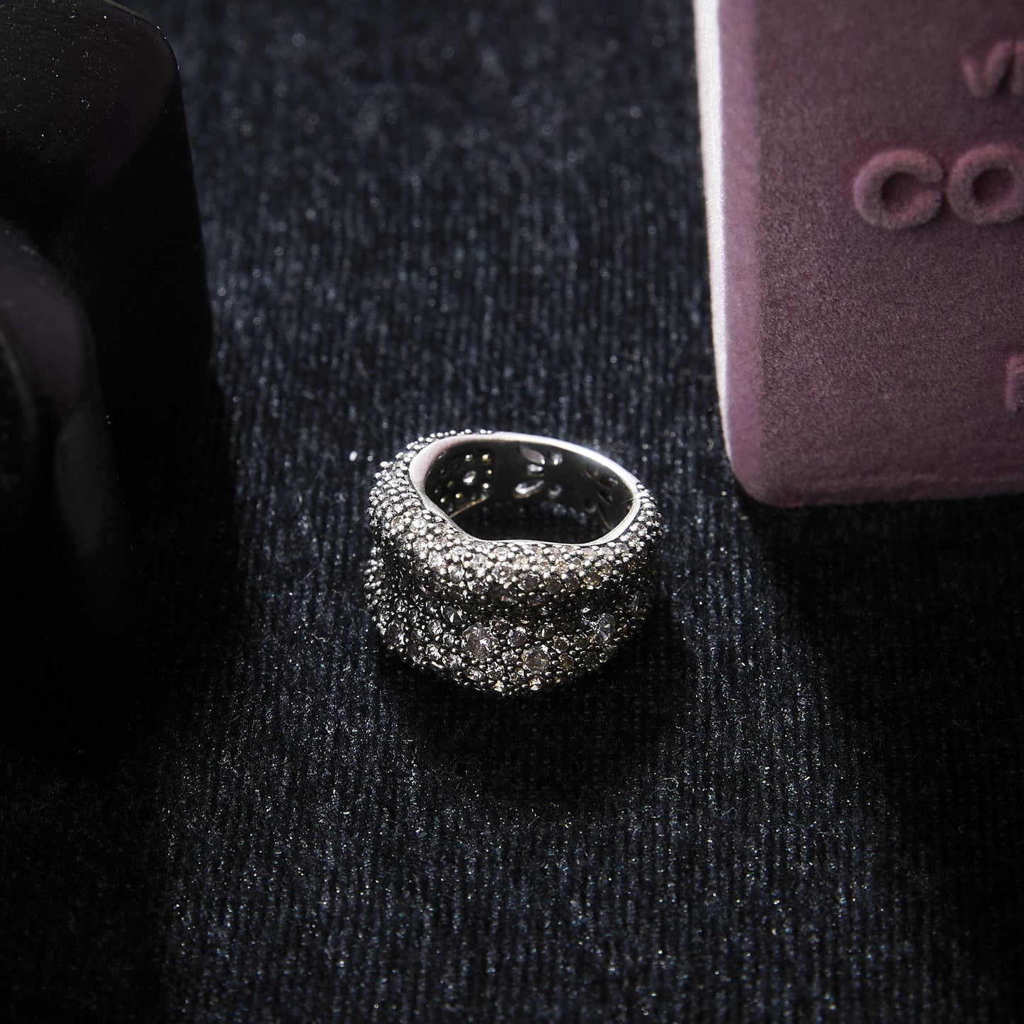 Refined Swarovski Crystal Copper Alloy Ring KK-FL002