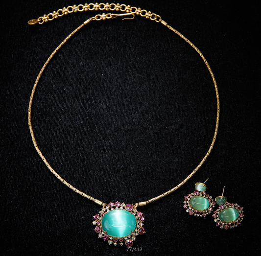 Sparkling Swarovski Crystal Copper Alloy Necklace & Earrings KK-JB0134