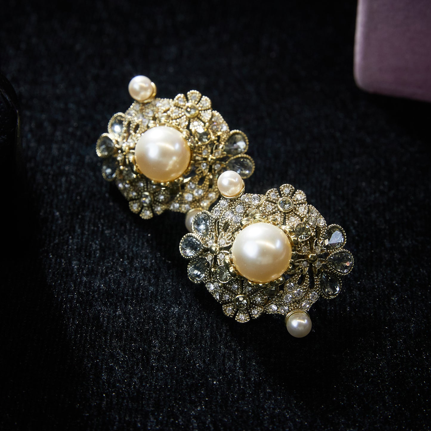 parkling Swarovski Crystal Copper Alloy Pearl-Imitation Necklace & Earrings Set KK-JB0236