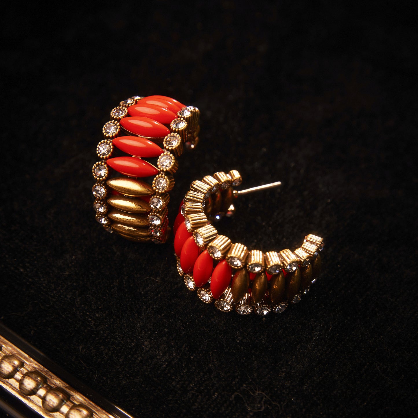 Timeless Swarovski Crystal Copper Alloy Earrings KK-91533