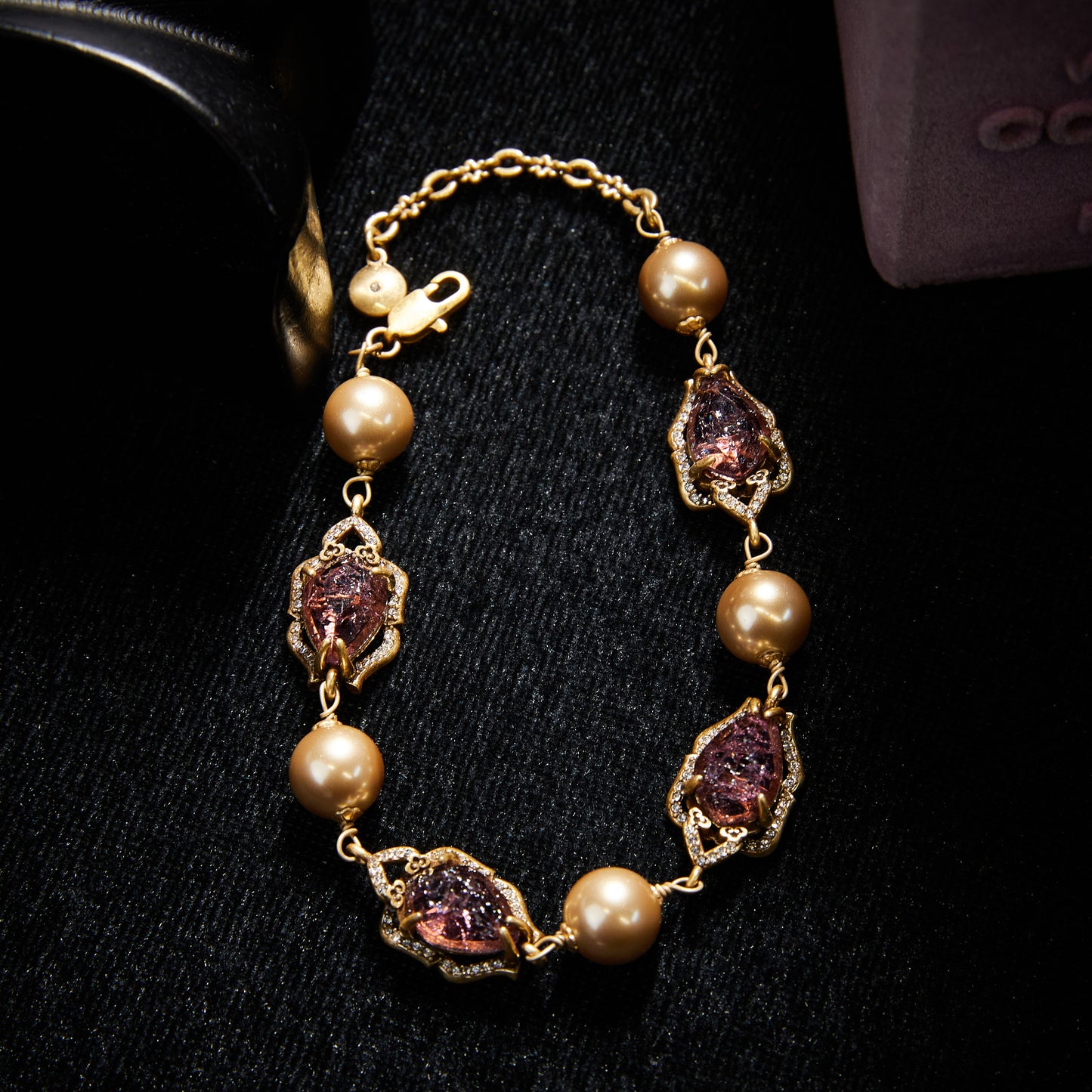 Sparkling Swarovski Crystal Copper Alloy Pearl-Imitation Jewelry Set KK-JB0057