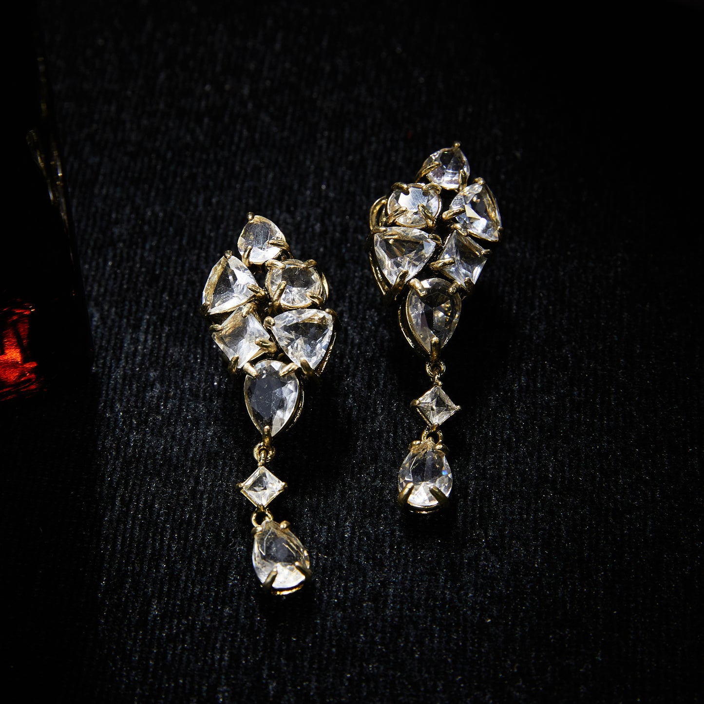 Refined Swarovski Crystal Copper Alloy Earrings  KK-JB0132
