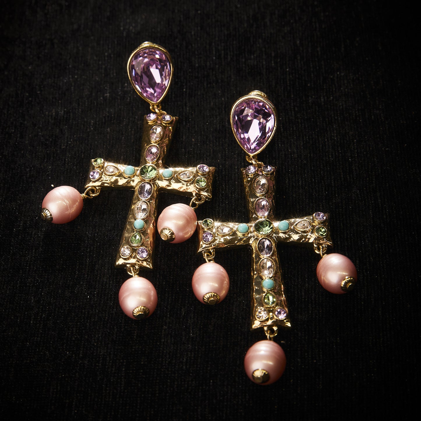 Sparkling Swarovski Crystal Copper Alloy Earrings KK-91640