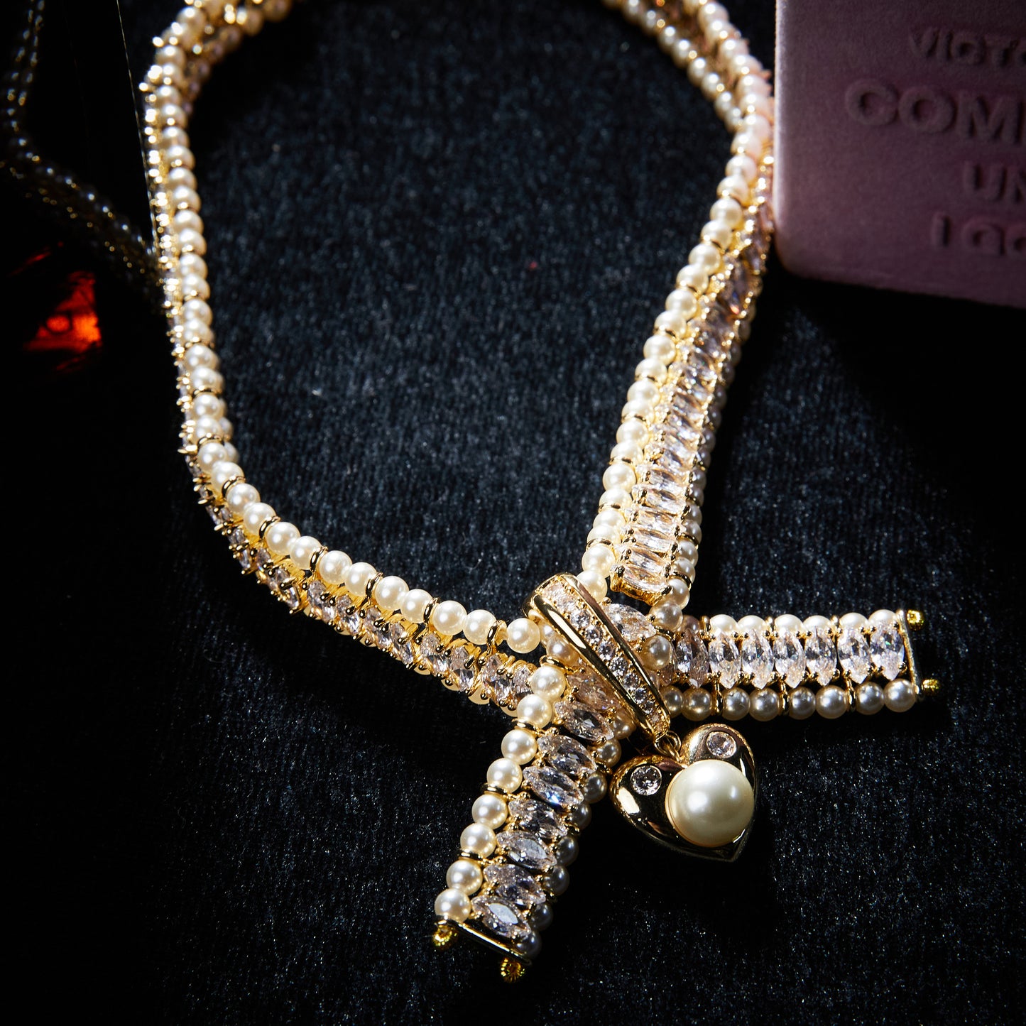 Sparkling Swarovski Crystal Copper Alloy Pearl-Imitation Jewelry Set KK-91848