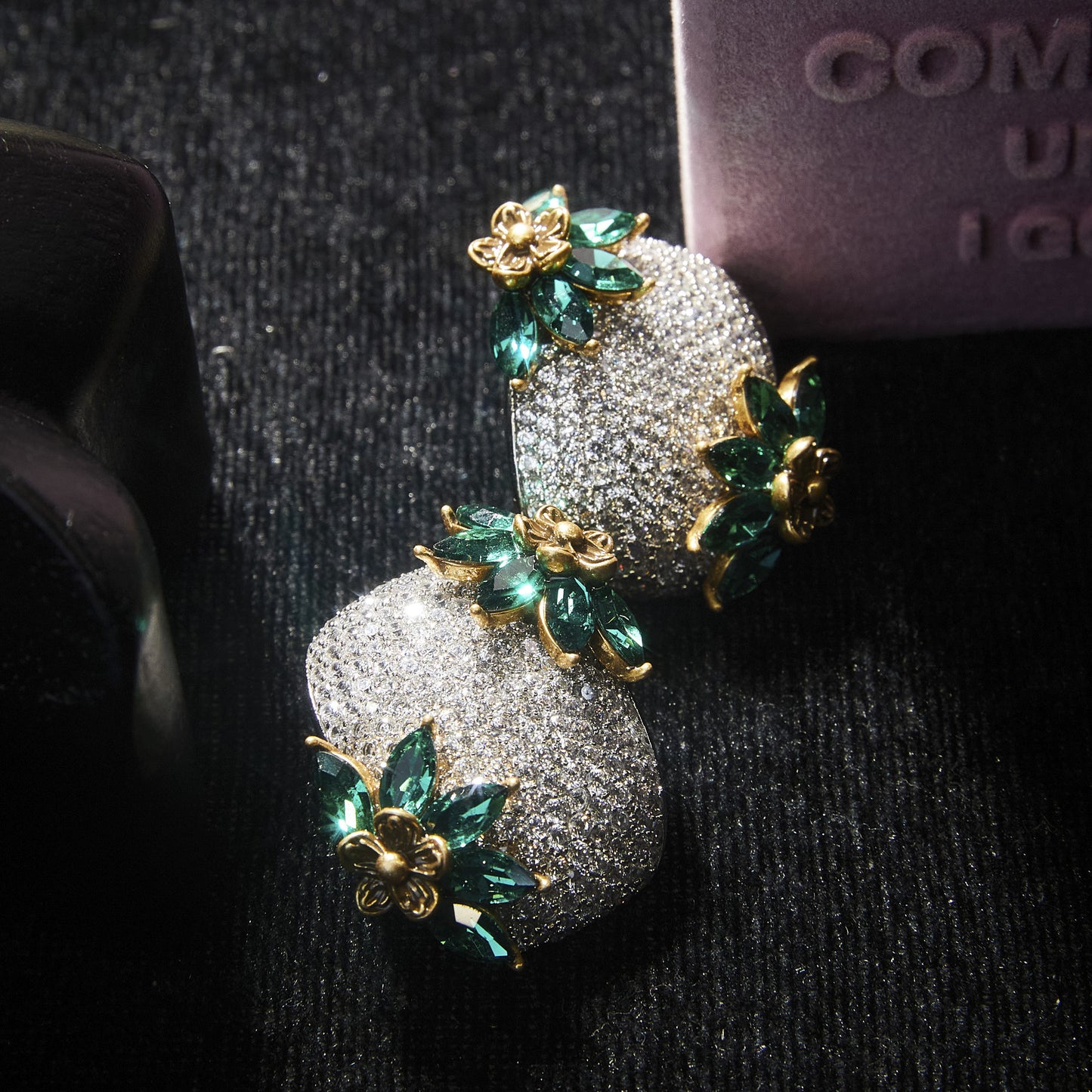 Sparkling Swarovski Crystal Copper Alloy Earrings KK-91035