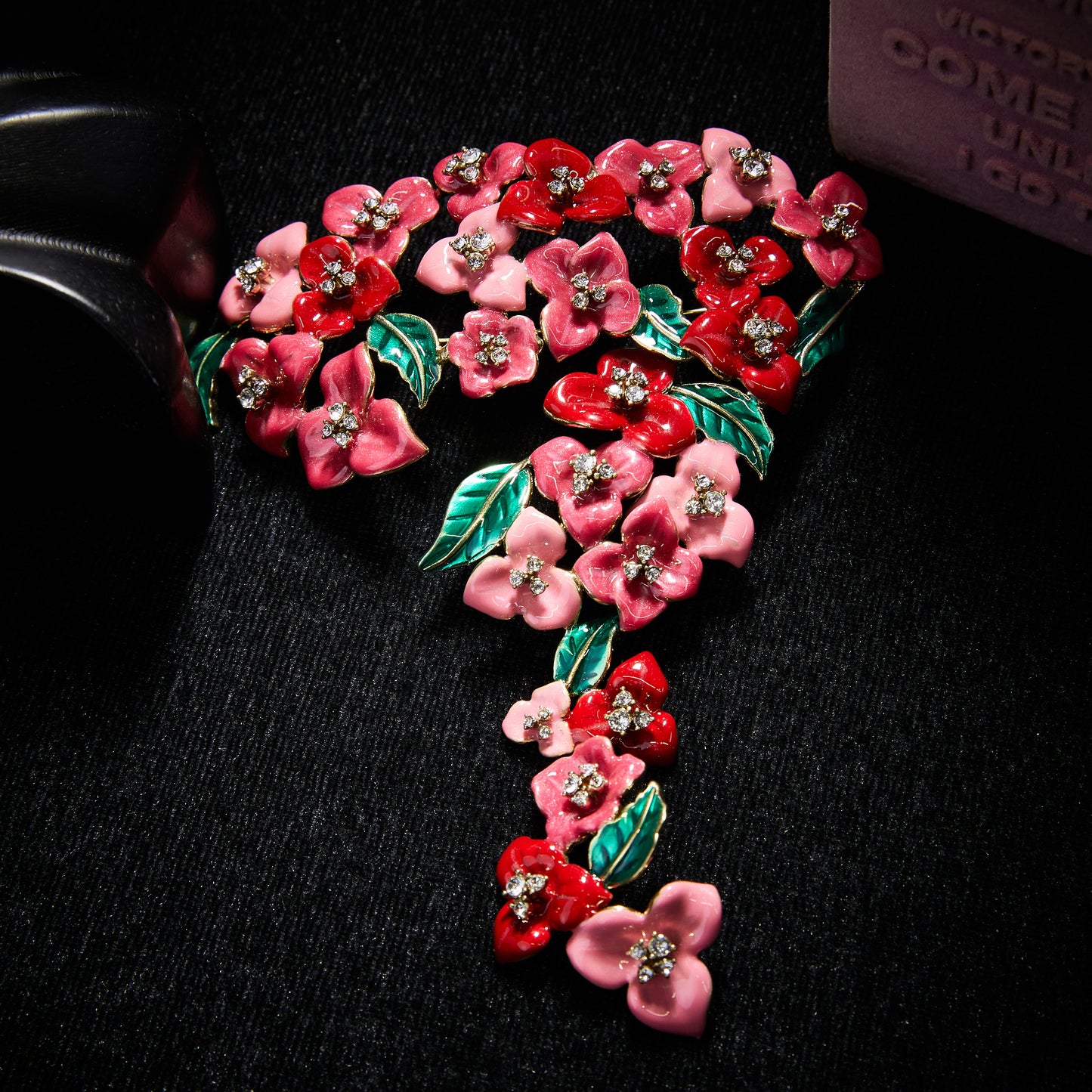 Sparkling Swarovski Crystal Copper Alloy Jewelry Set KK-JB0183