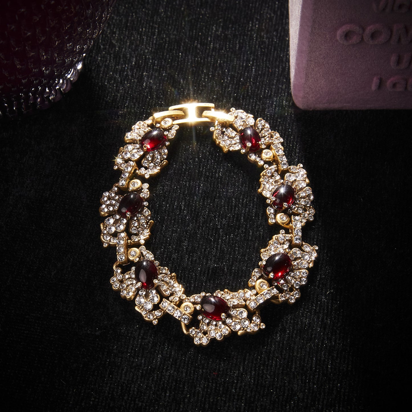 Sparkling Swarovski Crystal Copper Alloy Jewelry Set KK-91856