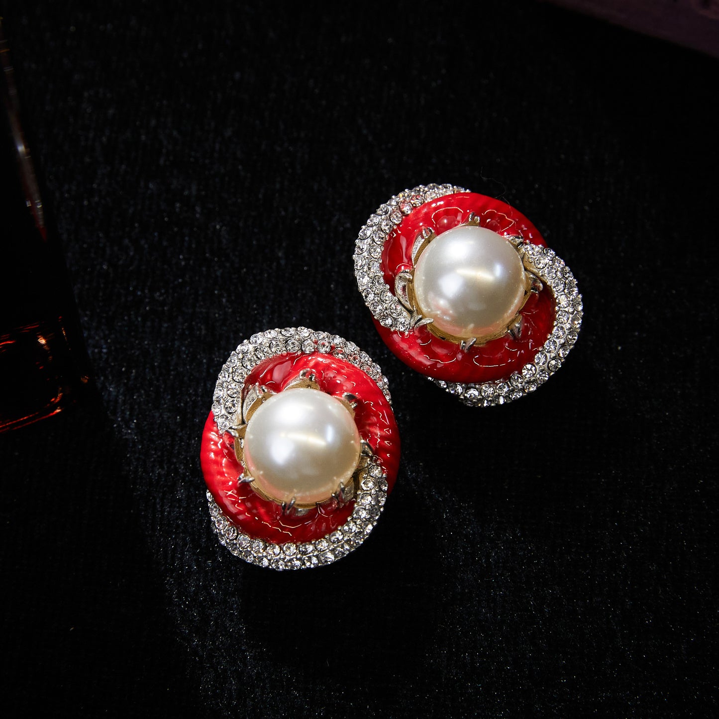 Refined Swarovski Crystal Copper Alloy Pearl-Imitation  Jewelry Set KK-92082