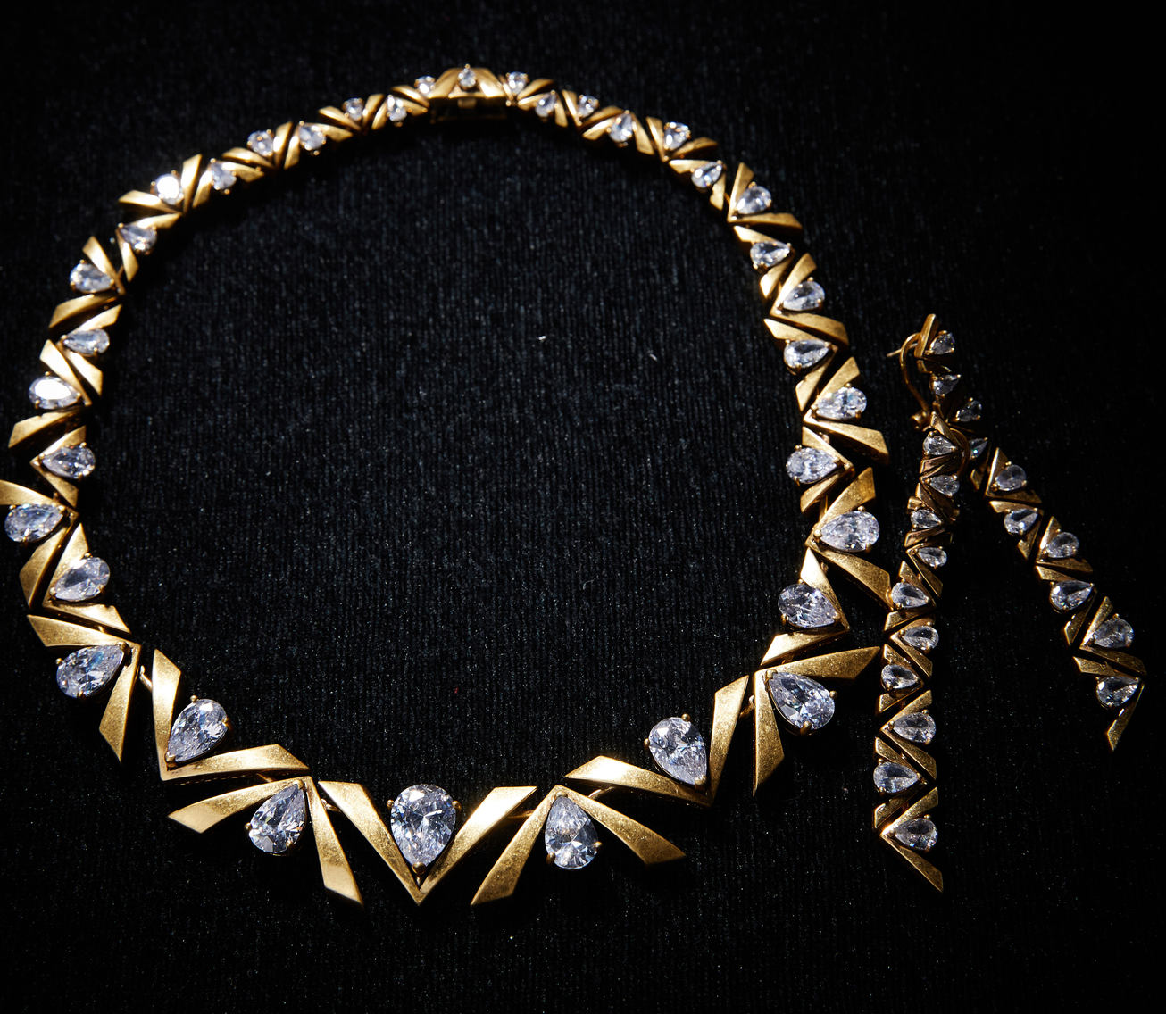 Sparkling Swarovski Crystal Copper Alloy Jewelry Set  KK-91924