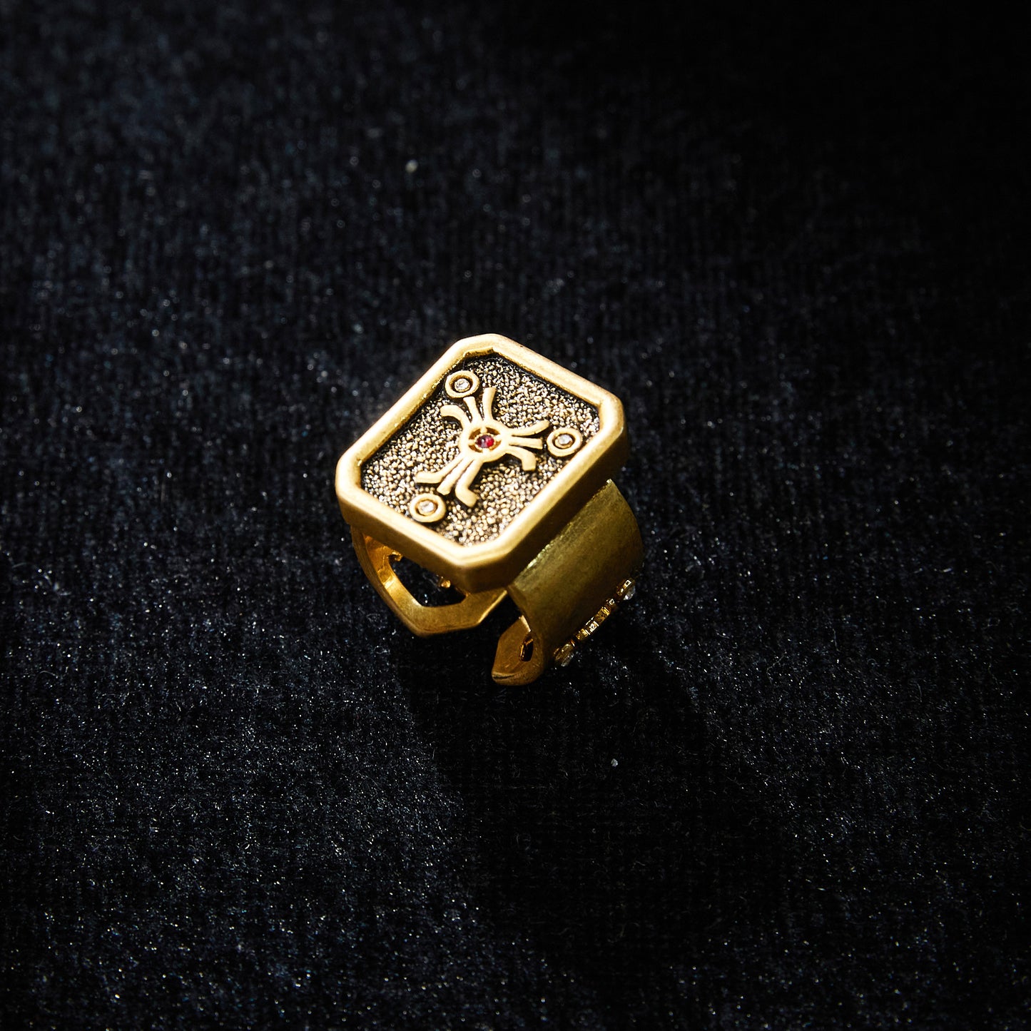 Elegant Copper Alloy Ring KK-JB0032