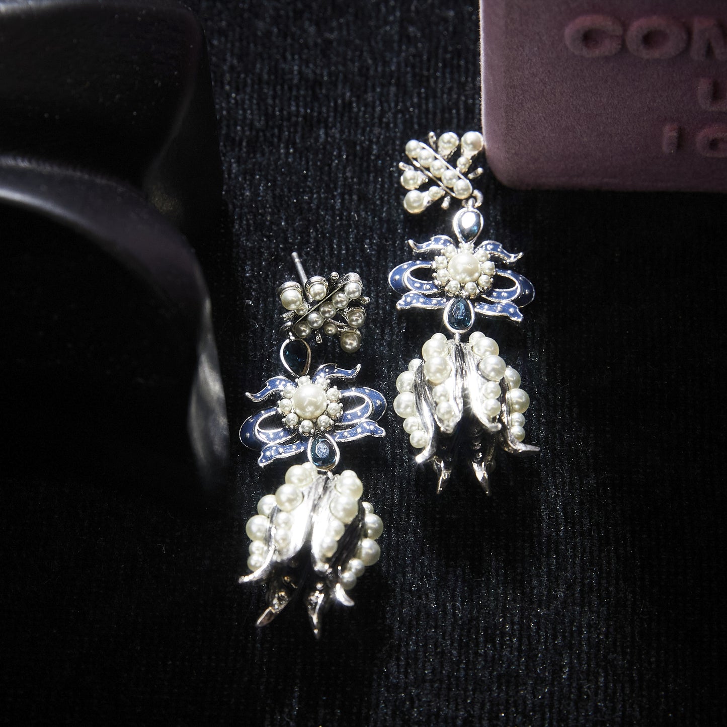 Elegant Copper Alloy Earrings  KK-FL017