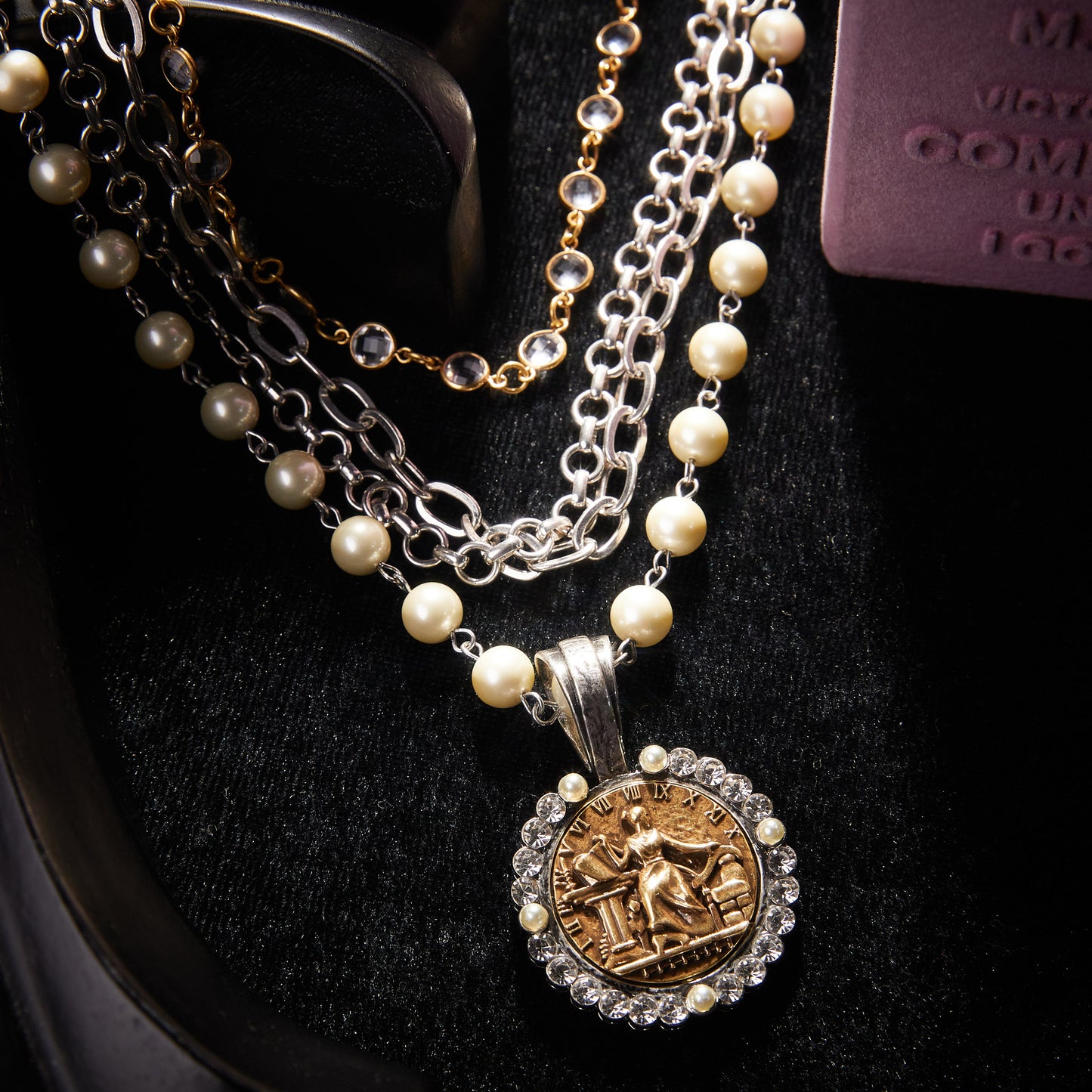 Sparkling Swarovski Crystal Copper Alloy Necklace & Earrings KK-91046