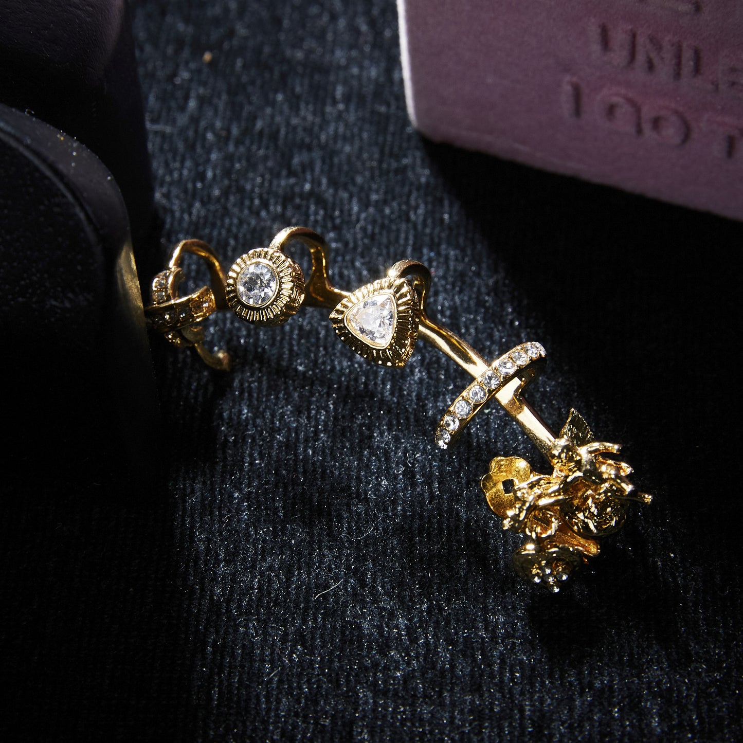 Sparkling Swarovski Crystal Copper Alloy Ear Cuff Earrings KK-92022